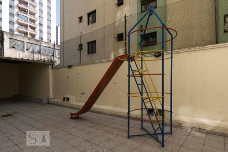 Apartamento à venda com 62m², 2 quartos e 1 vagaÁrea comum - Playground