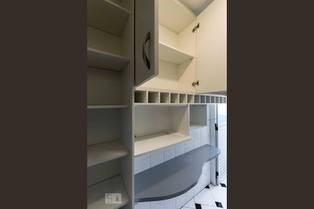 Apartamento para alugar com 62m², 2 quartos e 2 vagasCozinha (Armários)