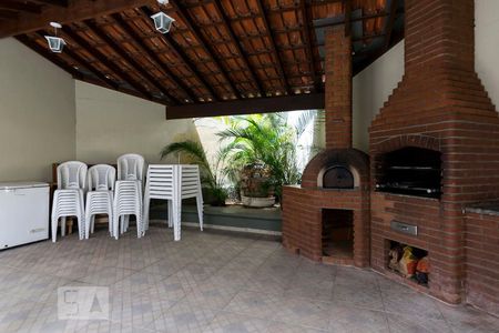 Apartamento para alugar com 62m², 2 quartos e 2 vagasÁrea comum - Churrasqueira