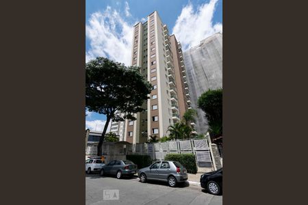 Apartamento para alugar com 62m², 2 quartos e 2 vagasFachada