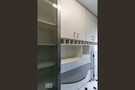 Apartamento para alugar com 62m², 2 quartos e 2 vagasCozinha (Armários)