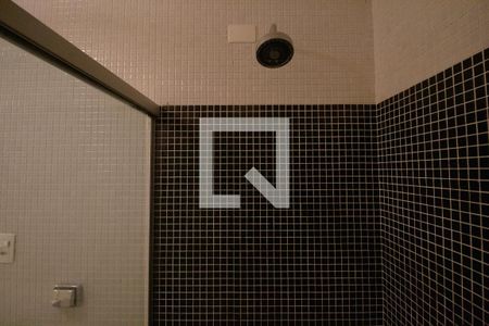 Apartamento à venda com 97m², 2 quartos e 1 vagaBanheiro da Suíte 1