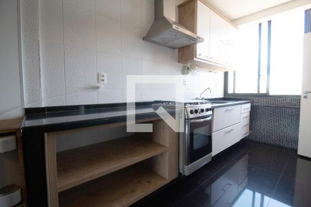 Apartamento à venda com 97m², 2 quartos e 1 vagaCozinha