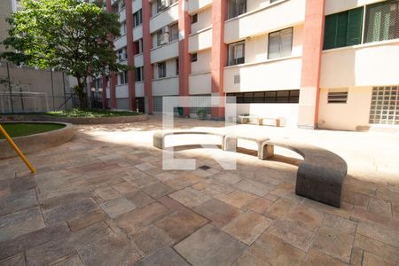 Apartamento à venda com 97m², 2 quartos e 1 vagaÁrea comum