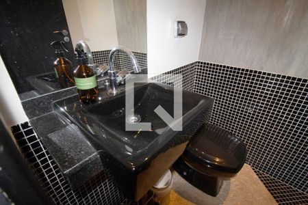 Apartamento à venda com 97m², 2 quartos e 1 vagaLavabo