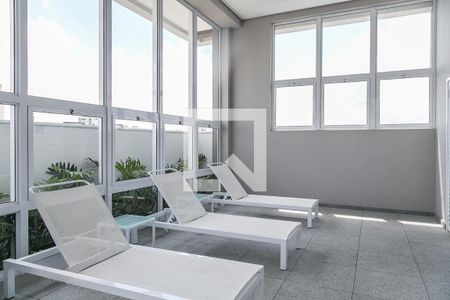 Área comum - Piscina coberta de apartamento para alugar com 1 quarto, 30m² em Perdizes, São Paulo