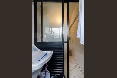 Apartamento para alugar com 74m², 2 quartos e 1 vaga Apartamento para alugar com 74m², 2 quartos e 1 vagaÁrea de serviço