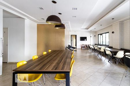 Apartamento para alugar com 74m², 2 quartos e 1 vaga Apartamento para alugar com 74m², 2 quartos e 1 vagaSalão de festas