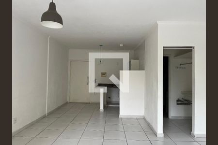 Sala/Quarto de kitnet/studio para alugar com 1 quarto, 54m² em Barra Funda, São Paulo