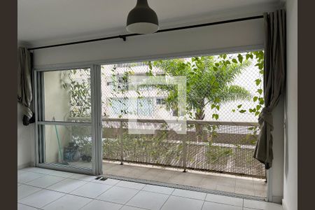 Varanda de kitnet/studio para alugar com 1 quarto, 54m² em Barra Funda, São Paulo