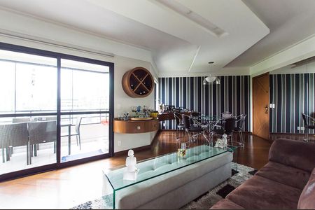 Apartamento à venda com 141m², 3 quartos e 2 vagas Apartamento à venda com 141m², 3 quartos e 2 vagasSala