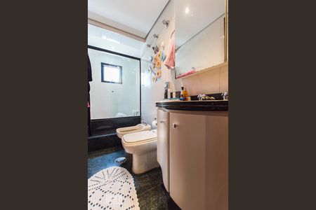 Apartamento à venda com 141m², 3 quartos e 2 vagas Apartamento à venda com 141m², 3 quartos e 2 vagasBanheiro