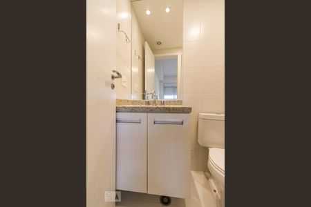 Apartamento para alugar com 45m², 1 quarto e 1 vaga Apartamento para alugar com 45m², 1 quarto e 1 vagaBanheiro