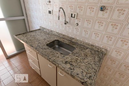 Cozinha de apartamento para alugar com 1 quarto, 36m² em Cambuci, São Paulo