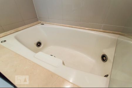 Apartamento para alugar com 94m², 1 quarto e 2 vagas Apartamento para alugar com 94m², 1 quarto e 2 vagasBanheiro 2