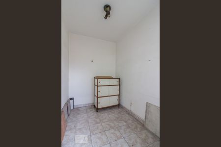 Apartamento à venda com 105m², 2 quartos e sem vaga Apartamento à venda com 105m², 2 quartos e sem vagaQuarto de serviço