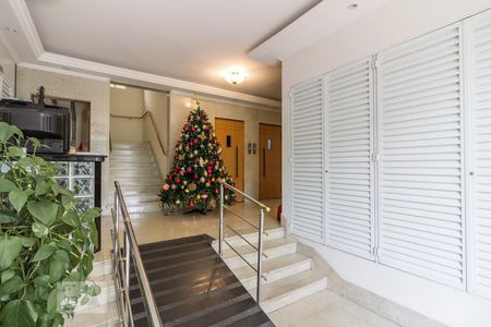 Apartamento à venda com 105m², 2 quartos e sem vaga Apartamento à venda com 105m², 2 quartos e sem vagaHall de entrada