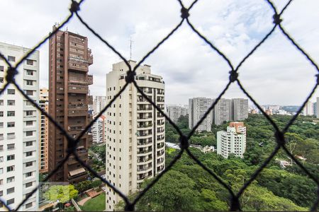 Apartamento para alugar com 200m², 3 quartos e 3 vagasVista