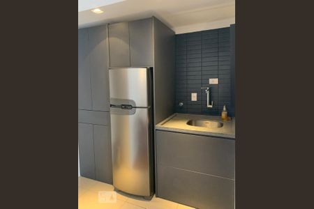 Cozinha de apartamento para alugar com 1 quarto, 50m² em Higienópolis, São Paulo