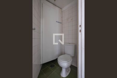 Apartamento à venda com 60m², 1 quarto e 1 vagaÁrea de Serviço - Banheiro