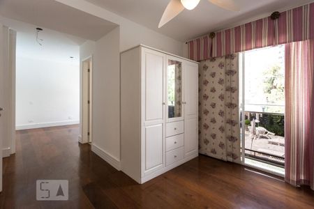Suíte de apartamento para alugar com 3 quartos, 108m² em Indianópolis, São Paulo