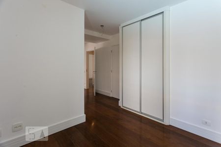 Suíte de apartamento para alugar com 3 quartos, 108m² em Indianópolis, São Paulo