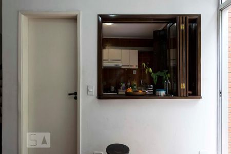 1o. Andar - Sala de casa para alugar com 4 quartos, 190m² em Vila Mariana, São Paulo