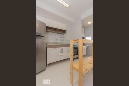 Cozinha de apartamento para alugar com 1 quarto, 34m² em Vila Campesina, Osasco