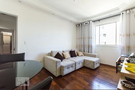Sala de apartamento para alugar com 2 quartos, 65m² em Vila Osasco, Osasco