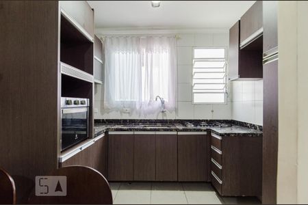 Cozinha de apartamento à venda com 2 quartos, 52m² em Nova Petrópolis, São Bernardo do Campo