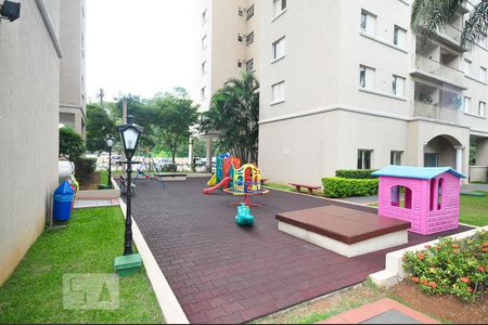 Apartamento à venda com 74m², 2 quartos e 1 vagaplayground
