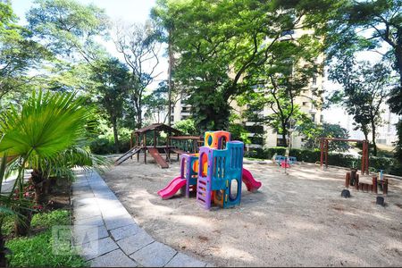 Apartamento à venda com 200m², 3 quartos e 2 vagasplayground