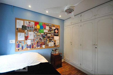 Apartamento à venda com 200m², 3 quartos e 2 vagasquarto