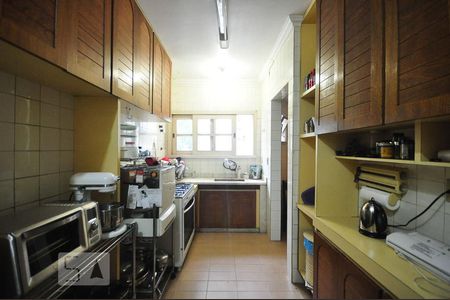 Apartamento à venda com 200m², 3 quartos e 2 vagascozinha