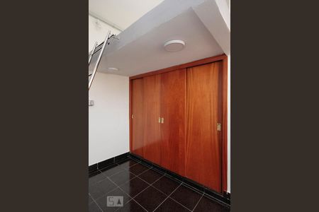 Studio à venda com 30m², 1 quarto e sem vagaArmário