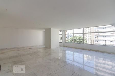 Apartamento para alugar com 220m², 3 quartos e 2 vagasSala