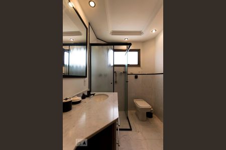 Apartamento para alugar com 165m², 3 quartos e 3 vagasQuarto 2 - Suíte/ Banheiro