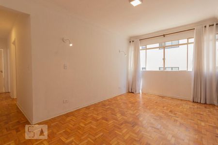 Apartamento para alugar com 87m², 2 quartos e 1 vaga Apartamento para alugar com 87m², 2 quartos e 1 vagaSala