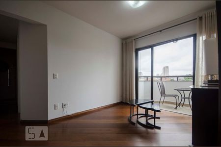 Sala de apartamento para alugar com 3 quartos, 73m² em Santa Teresinha, São Paulo