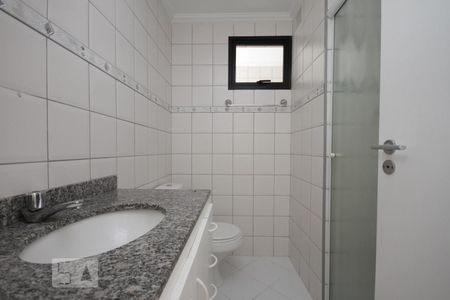 Banheiro de apartamento à venda com 2 quartos, 56m² em Brás, São Paulo