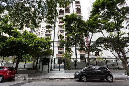 Fachada de apartamento para alugar com 1 quarto, 70m² em Planalto Paulista, São Paulo