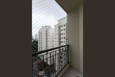 Varanda de apartamento para alugar com 2 quartos, 48m² em Vila Firmiano Pinto, São Paulo