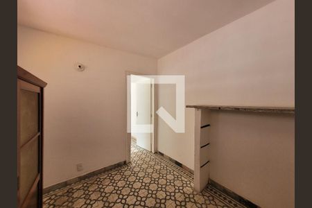 Casa à venda com 255m², 4 quartos e 2 vagasEdícula 