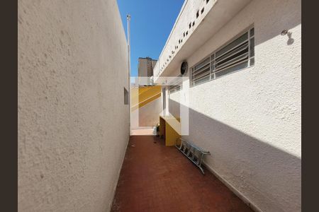 Casa à venda com 255m², 4 quartos e 2 vagasÁrea de Serviço Edícula 