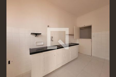 Casa à venda com 255m², 4 quartos e 2 vagasCozinha