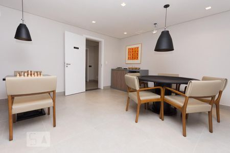Apartamento para alugar com 55m², 1 quarto e 2 vagas Apartamento para alugar com 55m², 1 quarto e 2 vagasSalão de Jogos