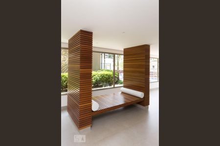 Apartamento para alugar com 55m², 1 quarto e 2 vagas Apartamento para alugar com 55m², 1 quarto e 2 vagasÁrea de Descanso