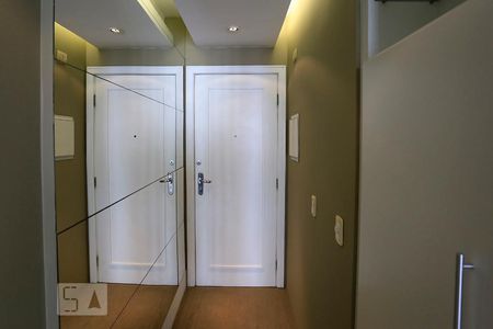 Entrada de apartamento para alugar com 1 quarto, 42m² em Brooklin Paulista, São Paulo
