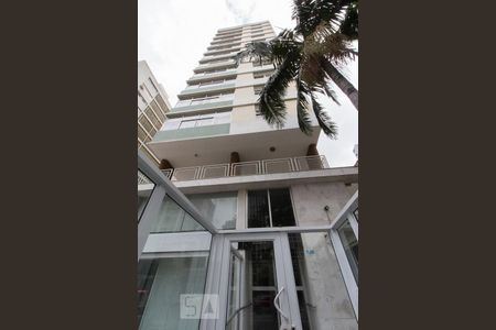 Apartamento para alugar com 160m², 3 quartos e sem vaga Apartamento para alugar com 160m², 3 quartos e sem vagaFachada