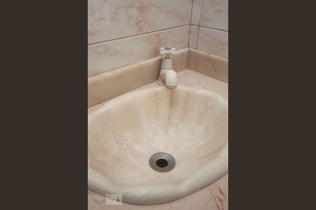 Banheiro de apartamento à venda com 3 quartos, 70m² em Vila Formosa, São Paulo